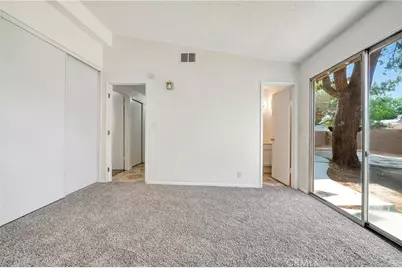 1033 W Holguin, Lancaster, CA 93534 - Photo 22