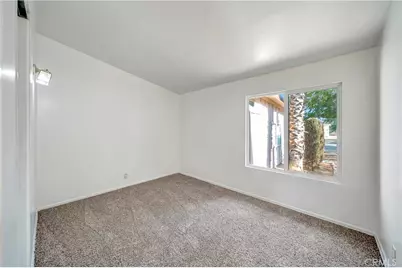 1033 W Holguin, Lancaster, CA 93534 - Photo 16