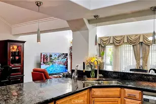 25845 Espinoza Dr, Valencia, CA 91355 - Photo 14