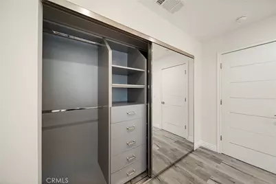18016 Raymer Street, Northridge, CA 91325 - Photo 40