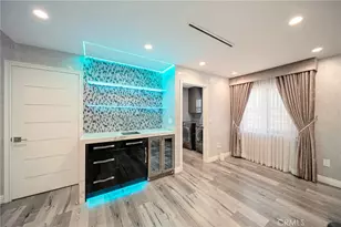 18016 Raymer St, Northridge, CA 91325 - Photo 14