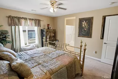 28403 Casselman, Saugus, CA 91350 - Photo 10