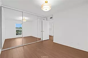 23900 Berdon St, Woodland Hills, CA 91367 - Photo 32