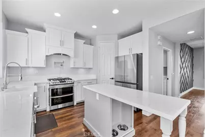 24036 Via Vista, Valencia, CA 91354 - Photo 18