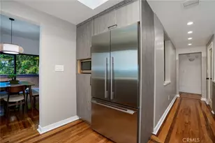 2307 Fox Hills, Los Angeles, CA 90064 - Photo 18