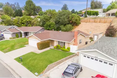 23125 Pamplico Drive, Valencia, CA 91354 - Photo 4
