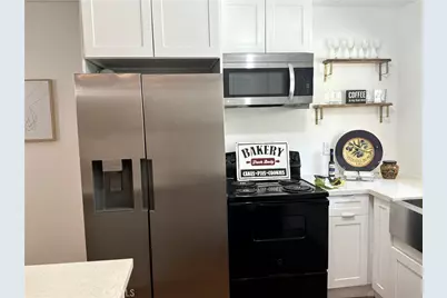 5232 Corteen Place #7, Valley Village, CA 91607 - Photo 6