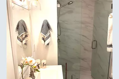 5232 Corteen Place #7, Valley Village, CA 91607 - Photo 22
