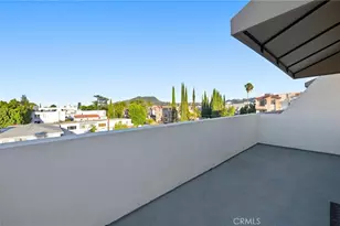 10833 Kling St, North Hollywood, CA 91602 - Photo 12