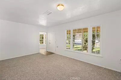 45110 Elm, Lancaster, CA 93534 - Photo 2