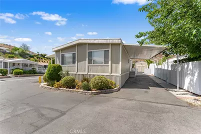 30000 Sand Canyon Rd. #24, Canyon Country, CA 91387 - Photo 2