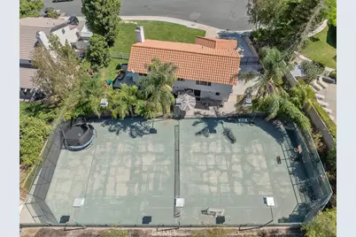 20906 Susan Carole Drive, Saugus, CA 91350 - Photo 32