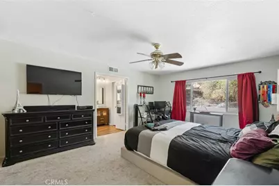 20906 Susan Carole Drive, Saugus, CA 91350 - Photo 22