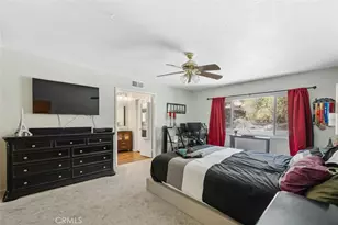 20906 Susan Carole Dr, Saugus, CA 91350 - Photo 22