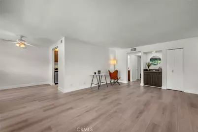 4610 Park Granada #4, Calabasas, CA 91302 - Photo 4