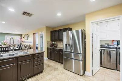 38283 Ranger, Palmdale, CA 93552 - Photo 12