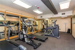 22100 Burbank Blvd, Woodland Hills, CA 91367 - Photo 12