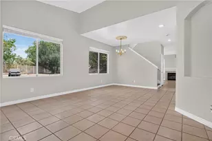 19613 Monarch Ridge Dr, Canyon Country, CA 91351 - Photo 4