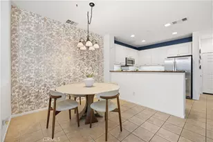 24085 Avocado Ln, Valencia, CA 91354 - Photo 4