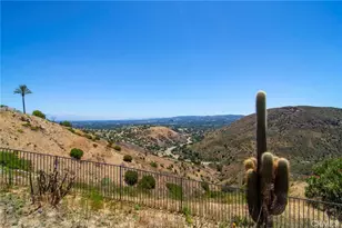 130 Dapplegray Rd, Bell Canyon, CA 91307 - Photo 42