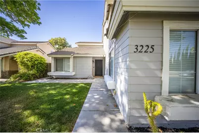 3225 W Avenue J4, Lancaster, CA 93536 - Photo 4