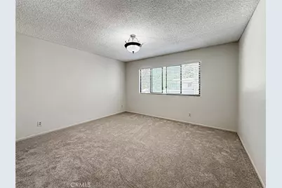 10740 Woodley, Los Angeles, CA 91344 - Photo 20