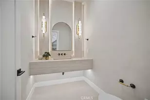 6742 Nagle Ave, Los Angeles, CA 91401 - Photo 10