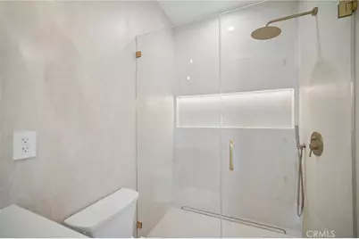 6742 Nagle Avenue, Los Angeles, CA 91401 - Photo 40