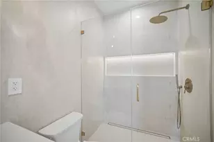 6742 Nagle Ave, Los Angeles, CA 91401 - Photo 40