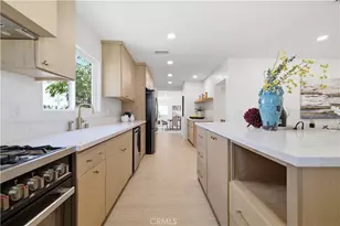 7446 Dempsey Ave, Lake Balboa, CA 91406 - Photo 8