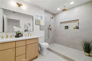 7446 Dempsey Ave, Lake Balboa, CA 91406 - Photo 18