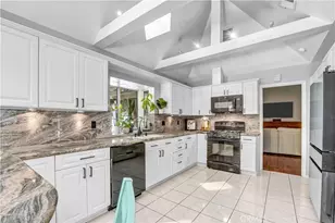 8329 Capistrano, West Hills, CA 91304 - Photo 14