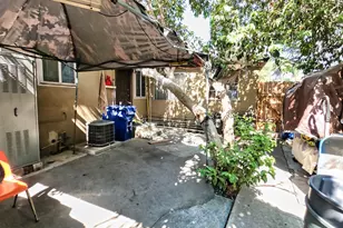 6944 Radford, North Hollywood, CA 91605 - Photo 30