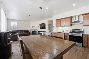 42524 Cinnabar Ct, Quartz Hill, CA 93536 - Photo 8