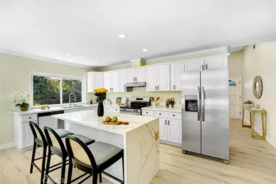 2395 Century, Simi Valley, CA 93063 - Photo 6