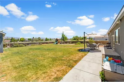 28301 Stallion Springs Drive, Tehachapi, CA 93561 - Photo 8