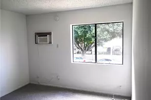 20234 Cantara, Los Angeles, CA 91306 - Photo 2