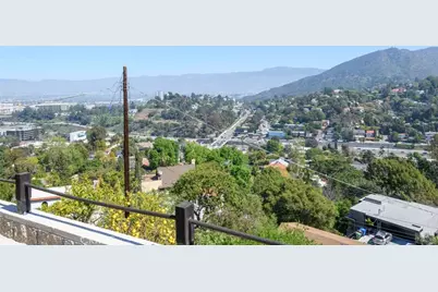 3118 Goodview Trail, Los Angeles, CA 90068 - Photo 16