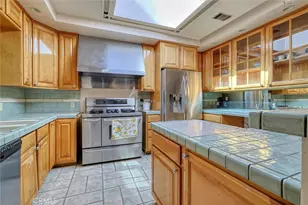 16326 Nordhoff St, North Hills, CA 91343 - Photo 20
