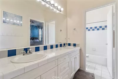 574 Oak Tree Court, Simi Valley, CA 93065 - Photo 46