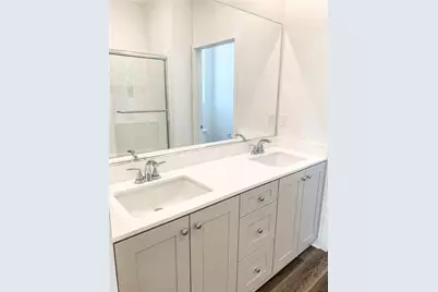 9425 1/2 N. Sepulveda Blvd. #1, North Hills, CA 91343 - Photo 16
