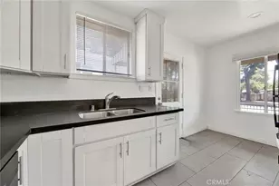 12759 Oxnard, North Hollywood, CA 91606 - Photo 8