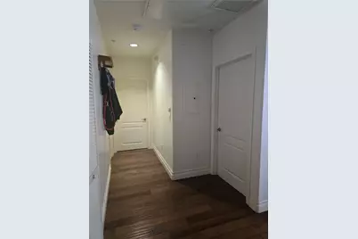 917 S New Hampshire #301, Los Angeles, CA 90006 - Photo 22