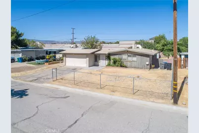 44517 21st Street, Lancaster, CA 93536 - Photo 2
