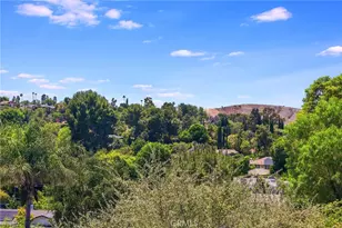 5117 Lubao Ave, Woodland Hills, CA 91364 - Photo 20