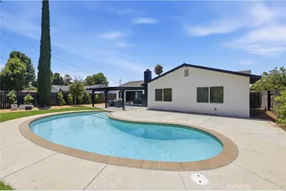 11224 Blucher Avenue, Granada Hills, CA 91344 - Photo 2