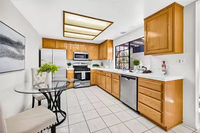 737 Congressional Road, Simi Valley, CA 93065 - Photo 6