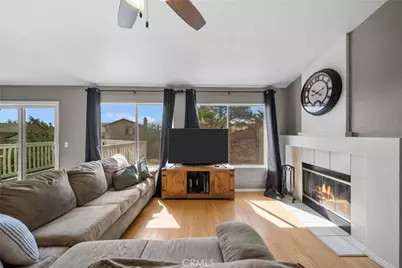38438 Cougar Pass, Palmdale, CA 93551 - Photo 6
