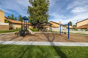 22839 Banyan, Saugus, CA 91390 - Photo 26