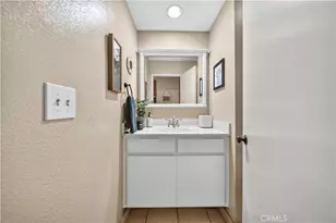 22839 Banyan, Saugus, CA 91390 - Photo 12